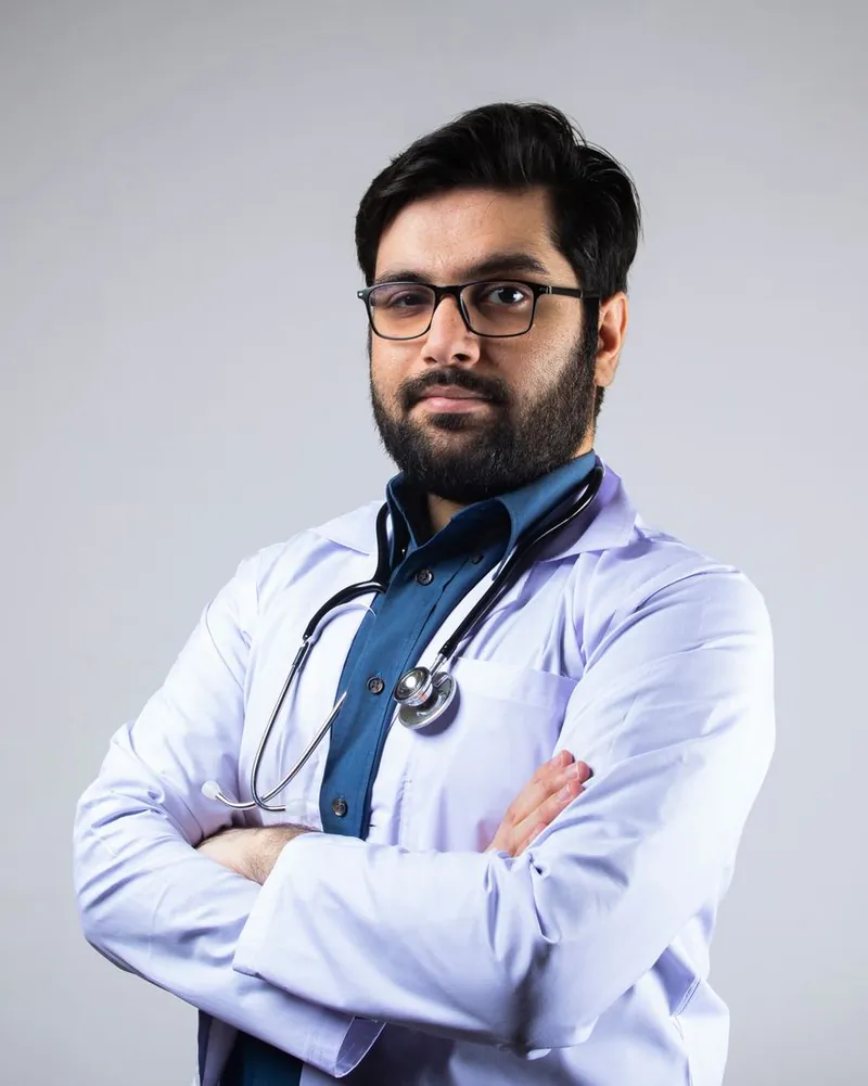 Dr. Tomás Henríquez